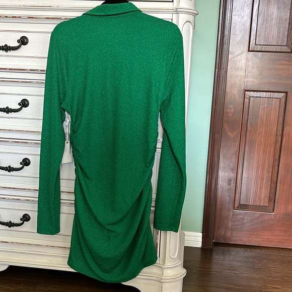 Good American Summer Green Sparkly Button-Up Size 4 (XL) - Picture 7 of 8